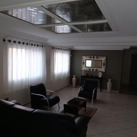 Otimo Apartamento Condominio Frente A Praia Mongaguá المظهر الخارجي الصورة