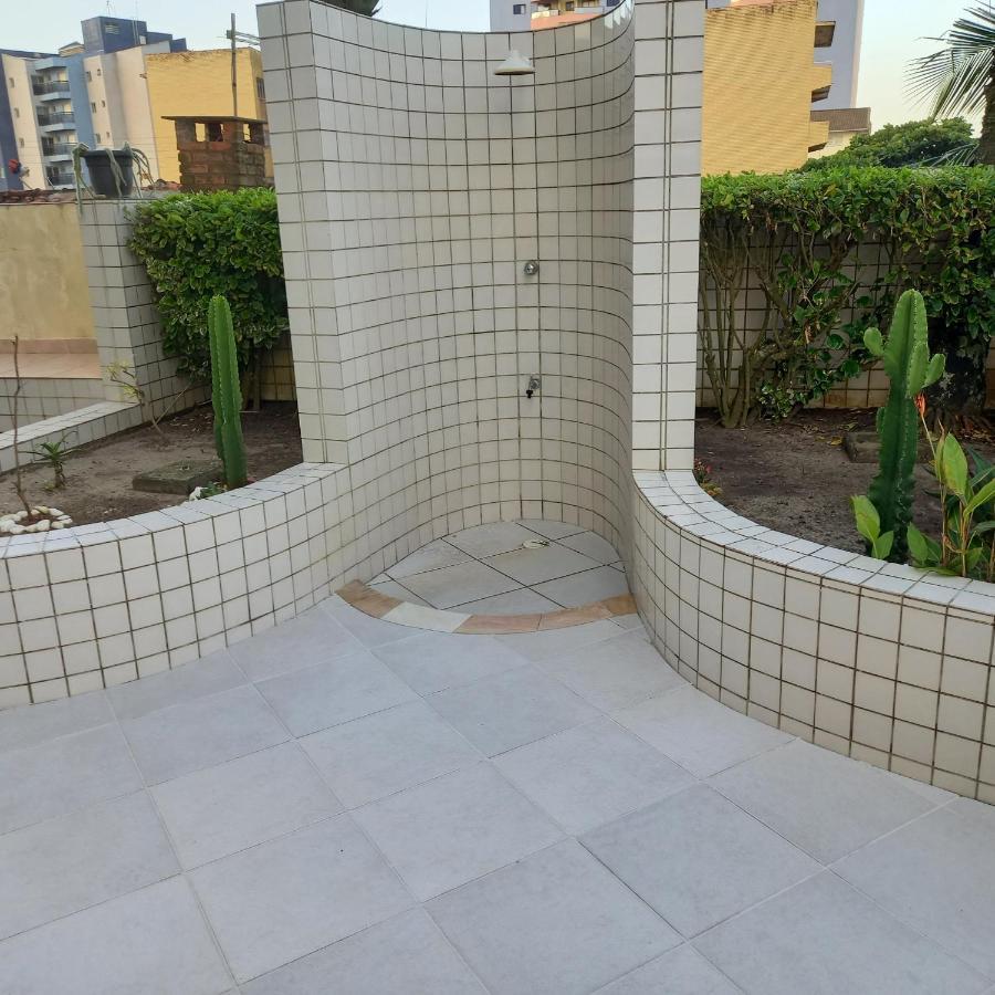 Otimo Apartamento Condominio Frente A Praia Mongaguá المظهر الخارجي الصورة